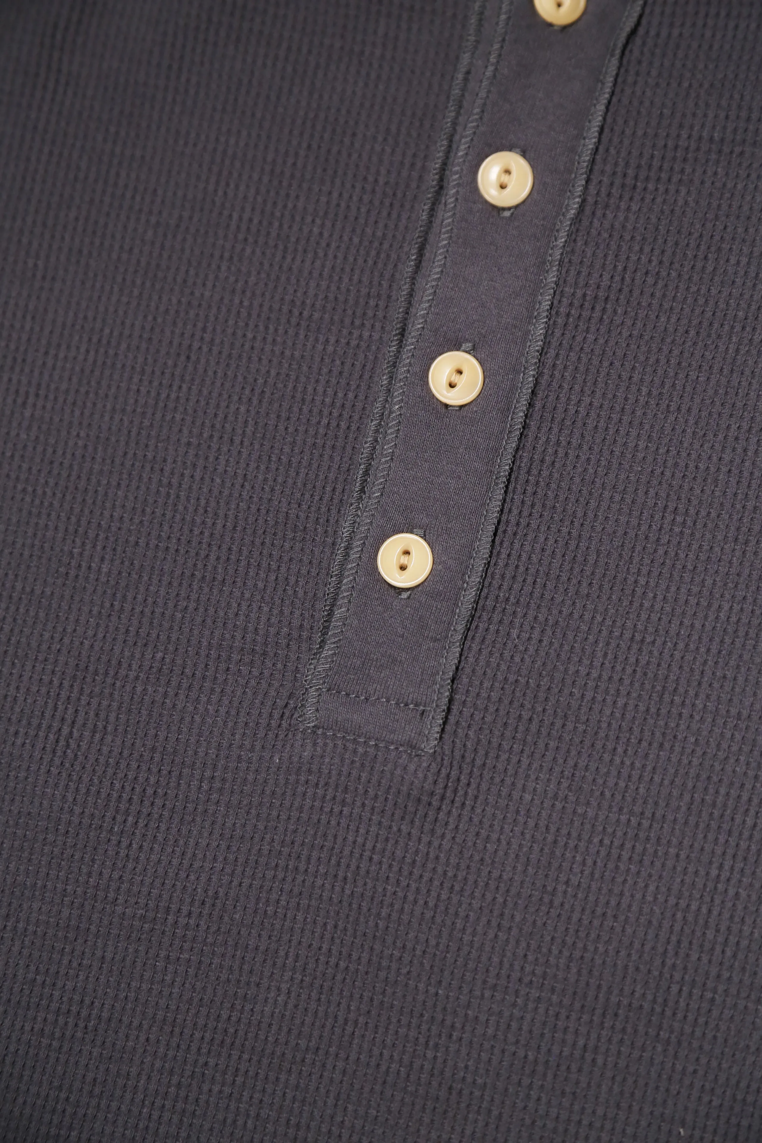 4B TIGHT WAFFLE LS (CHARCOAL)(EXCLUSIVE)