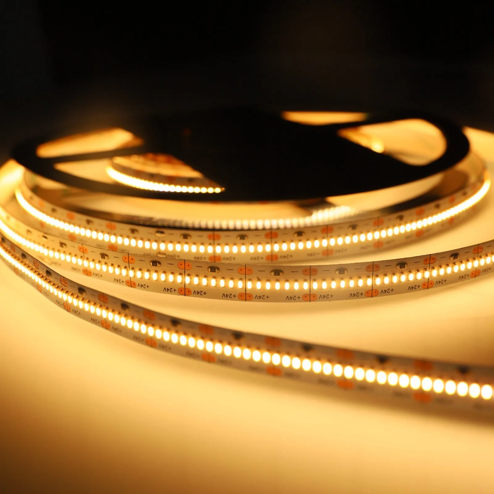 CRI-MAX CRI 95  High Brightness LED Flexible Strip 1800K 2700K 3000K - 420 LEDs/m - 5m/Reel