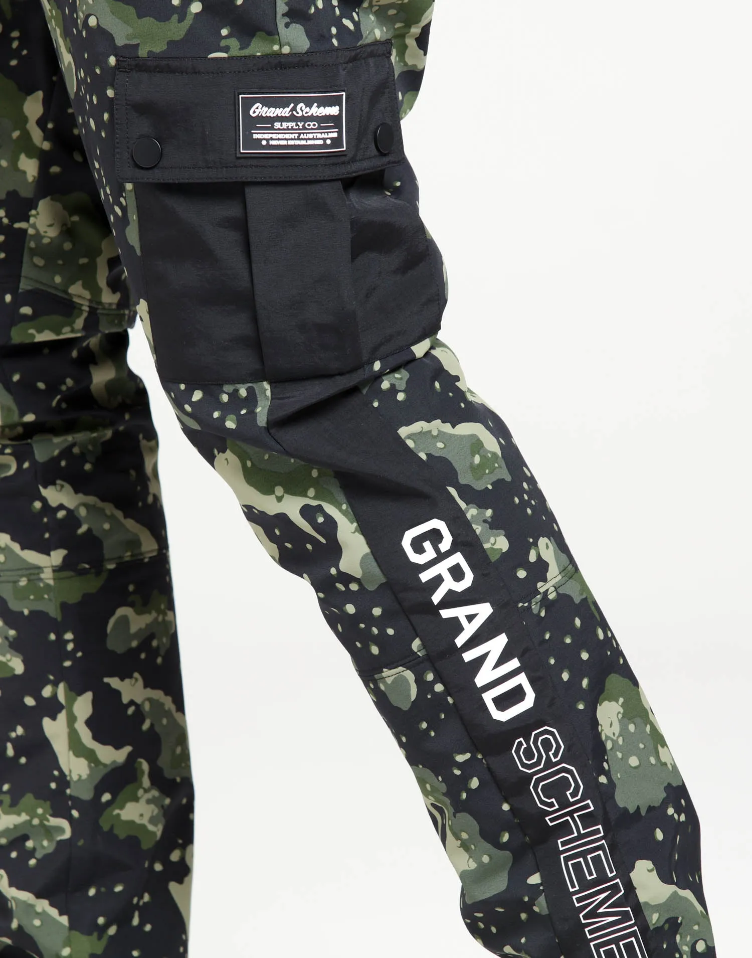 Grand Scheme Undetectable Cargo Pants Black/Green