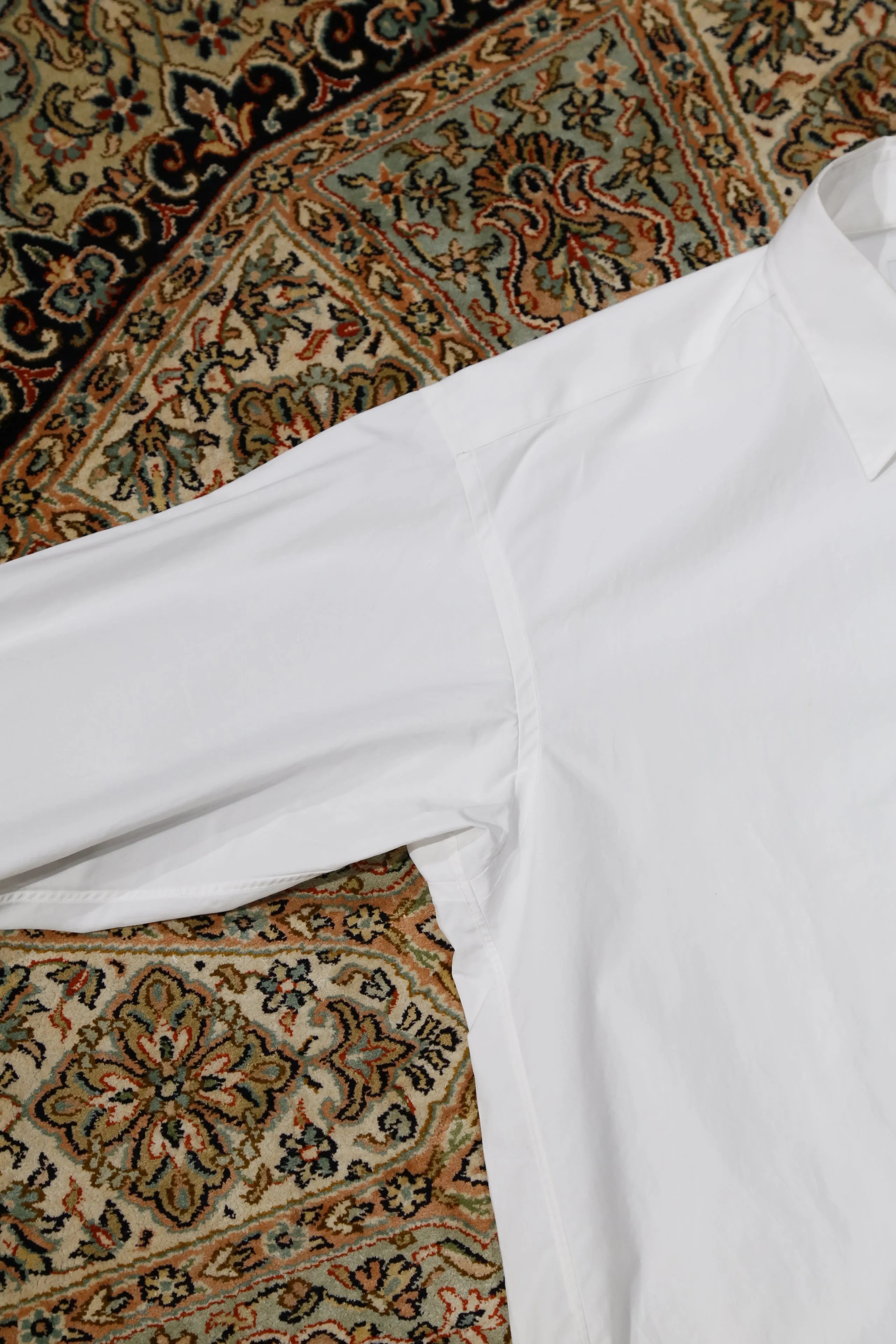WHITE Basic SH (EXCLUSIVE)